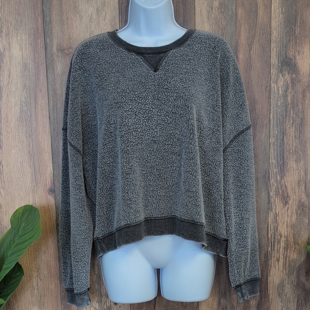 White Crow Charcoal Inside Out Textured Crop Sweatshirt L         T119